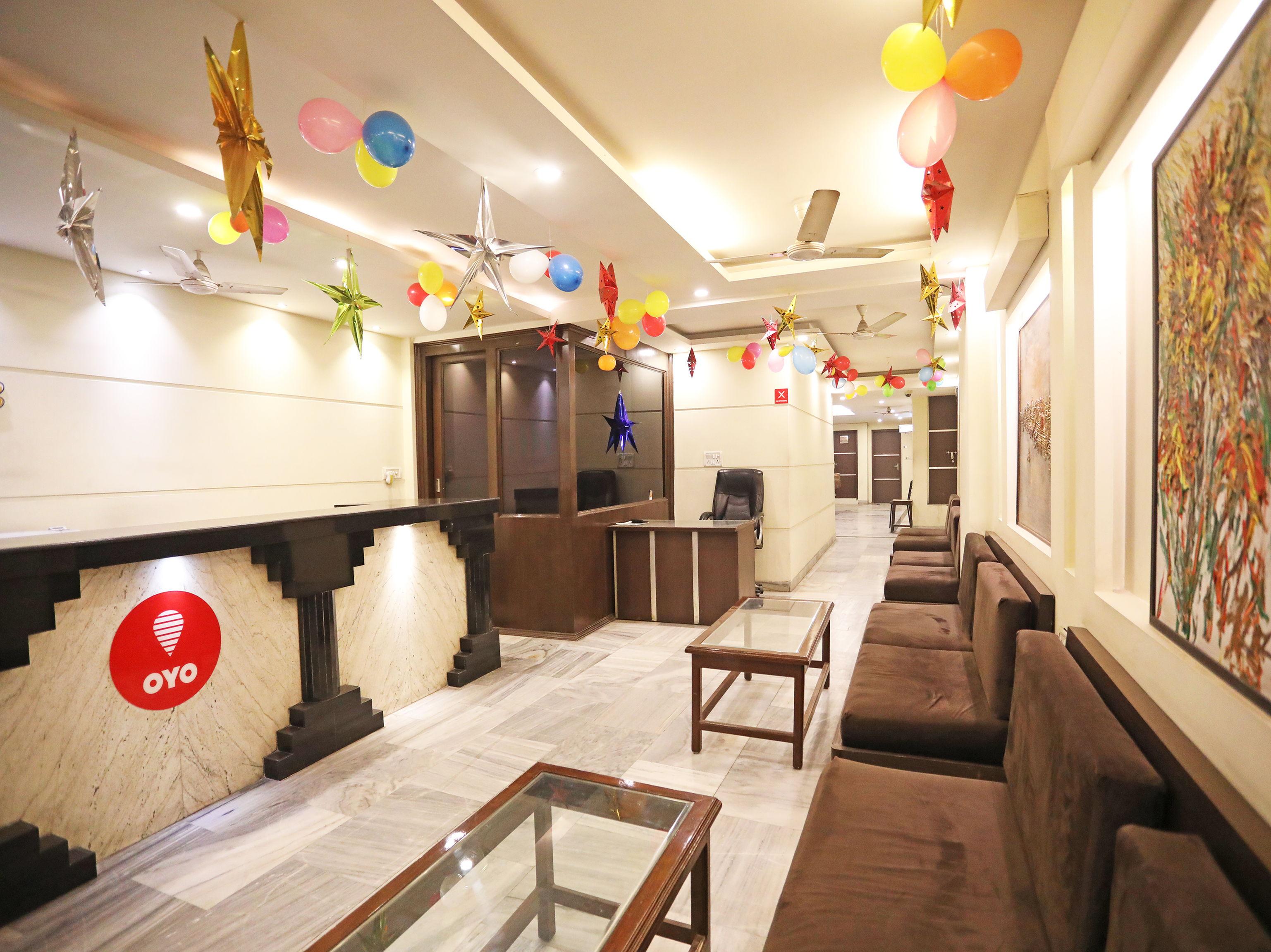 Capital O 10750 Hotel Vivek New Delhi Exterior photo
