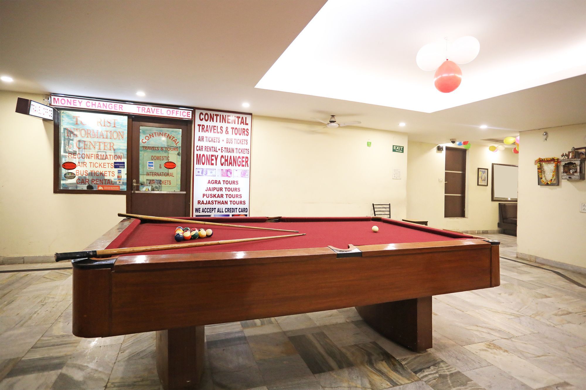 Capital O 10750 Hotel Vivek New Delhi Exterior photo